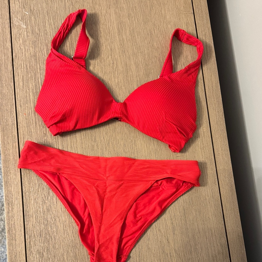 H&M Scarlet Bikini Set